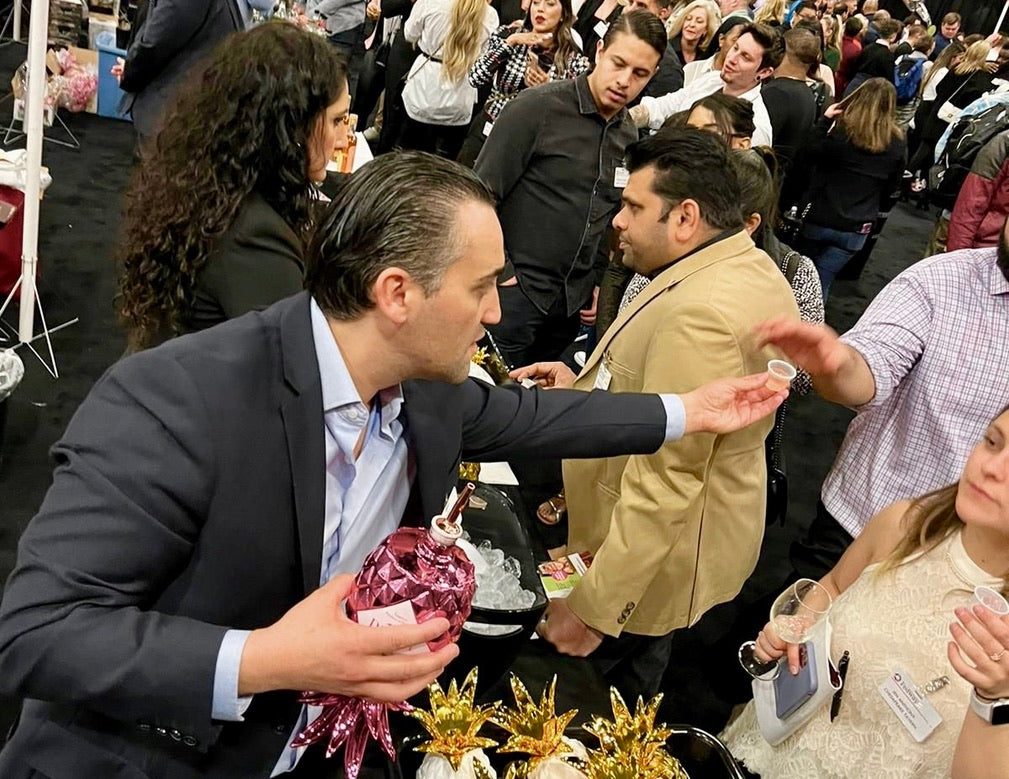 Piñaq Liqueur Draws a Crowd at Fedway Associates Spring Wine & Spirits Tasting
